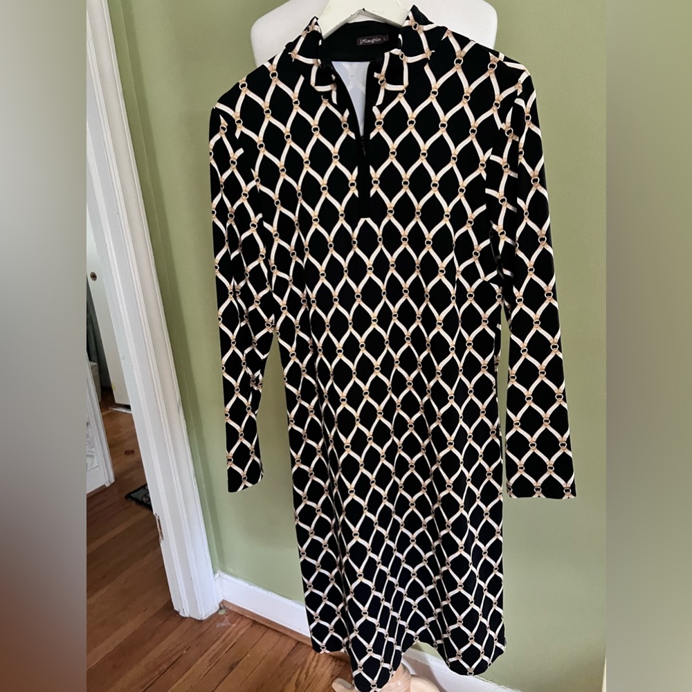 J Mclaughlin beautiful horse bit design stretch cotton dress.